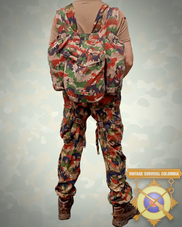 Morral Camuflado Militar Vintage Del Ejército Suizo Grado2