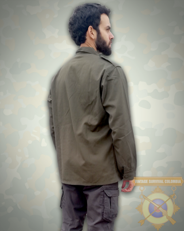 AUSK75SHIRT-5 Camisa austriaca verde oliva modelo Kaz.75