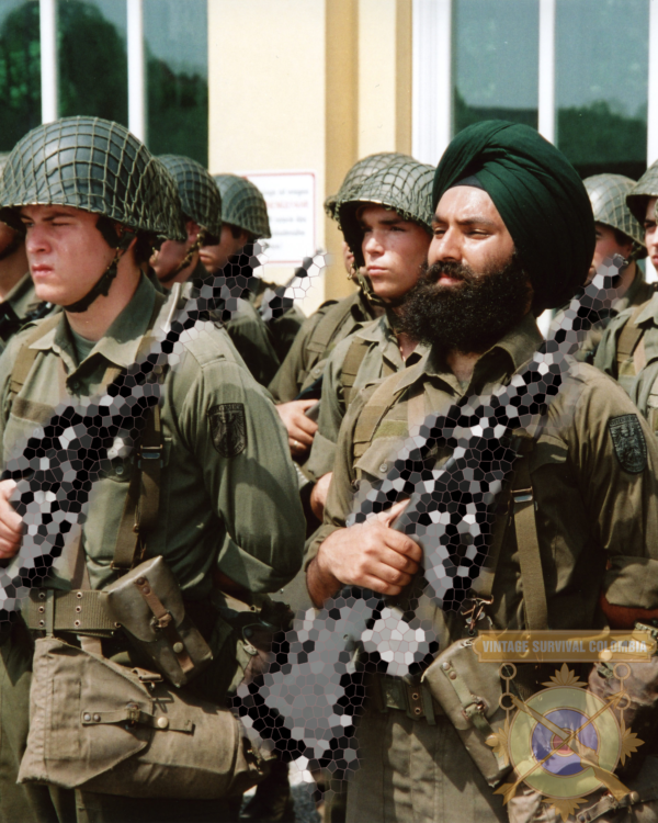 AUSK75SHIRT-6 Camisa austriaca verde oliva modelo Kaz.75