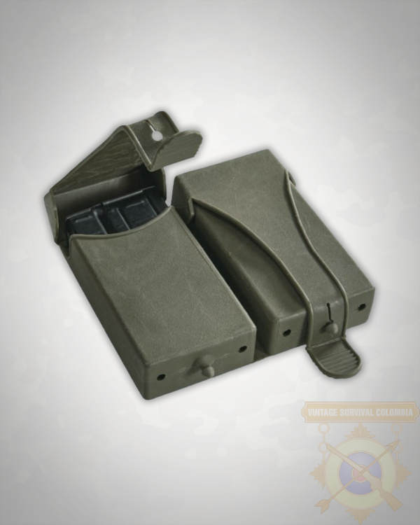 Estuche O Cartuchera Militar Alemán Con Pasadores Grado2