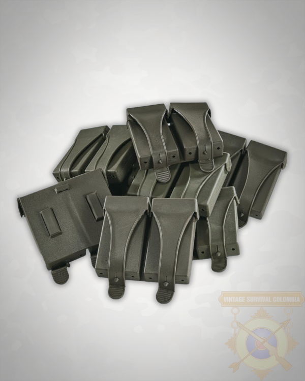 Estuche O Cartuchera Militar Alemán Con Pasadores Grado2