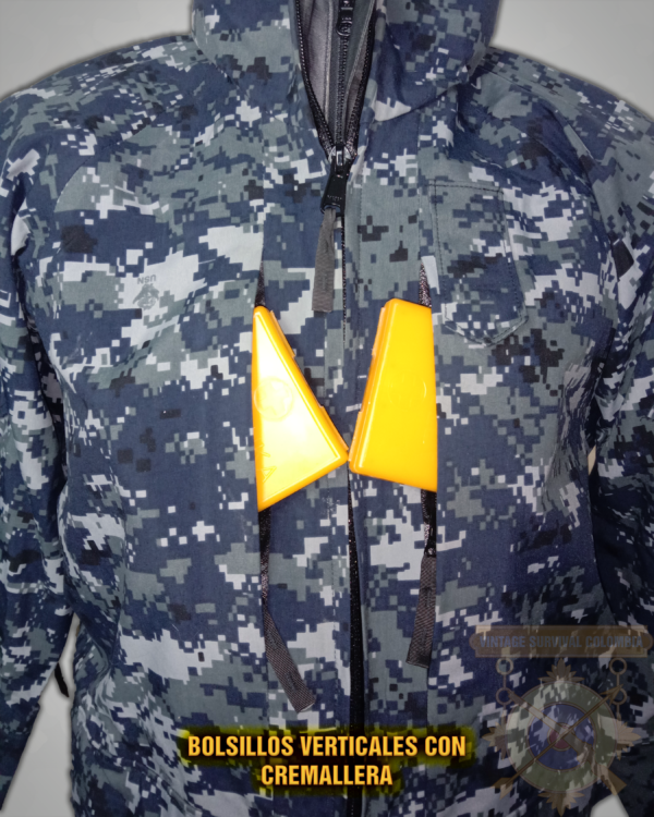 Chaqueta parka americana impermeable de GORETEX camo AOR2 US Navy