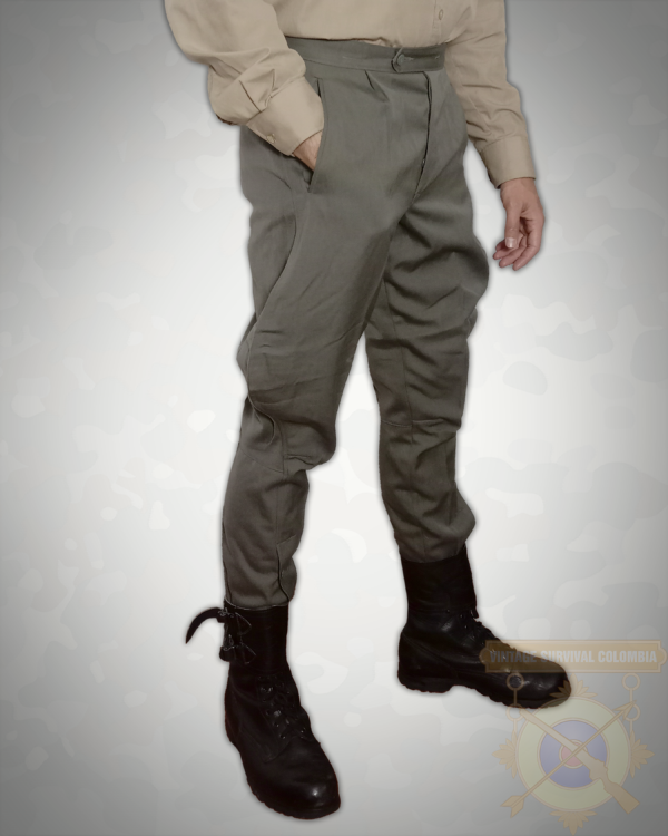NVABREECHES-3 Pantalones de gabardina de la Alemania Oriental