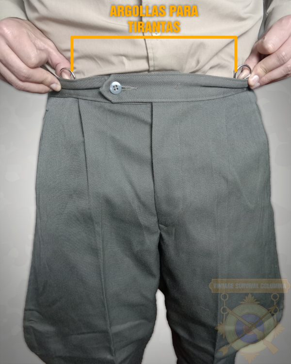 NVABREECHES-7 Pantalones de gabardina de la Alemania Oriental