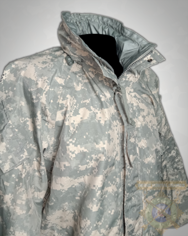 UCPGRTXPRKG2-4 Chaqueta parka americana impermeable de GORETEX camo UCP US Army