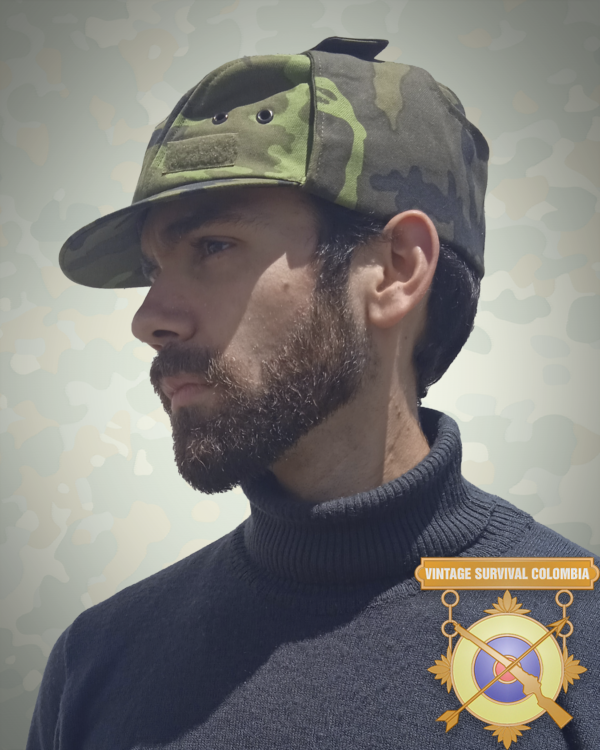 Gorra checa camuflada modelo Vz.95