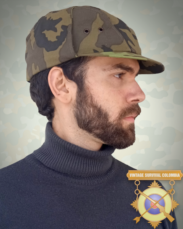 Gorra checa camuflada modelo Vz.95