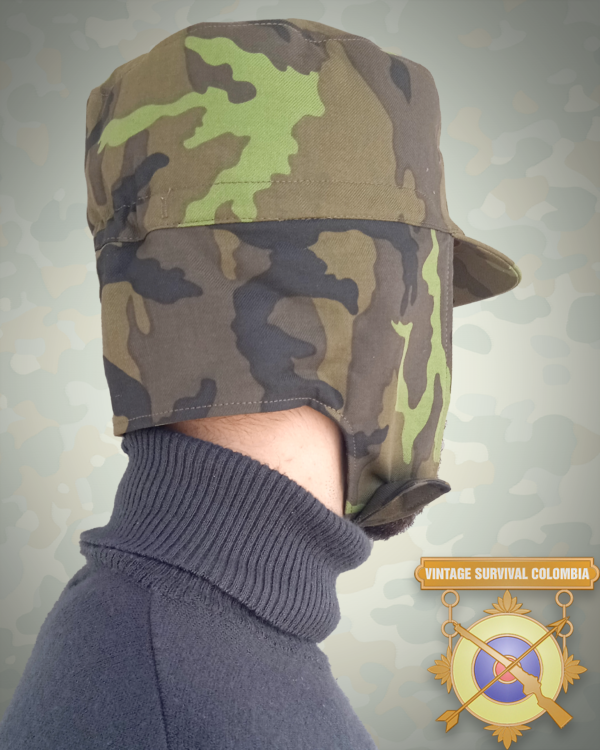 Gorra checa camuflada modelo Vz.95
