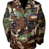 1 Chaqueta guerrera americana de camuflaje M81 woodland de la 94th Airlift Wing