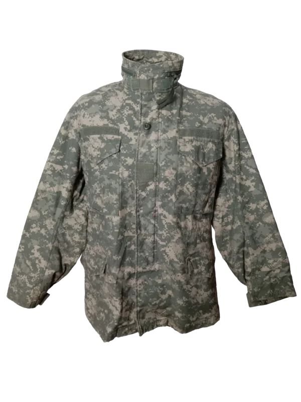 1 Chaqueta field jacket M-65 de camuflaje UCP