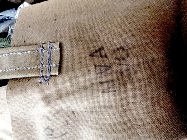 18 Morral de asalto de camuflaje Strichtarn de la Alemania Oriental