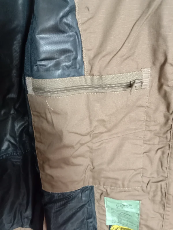 Chaqueta táctica MOLLE TAC1 de Voodoo Tactical