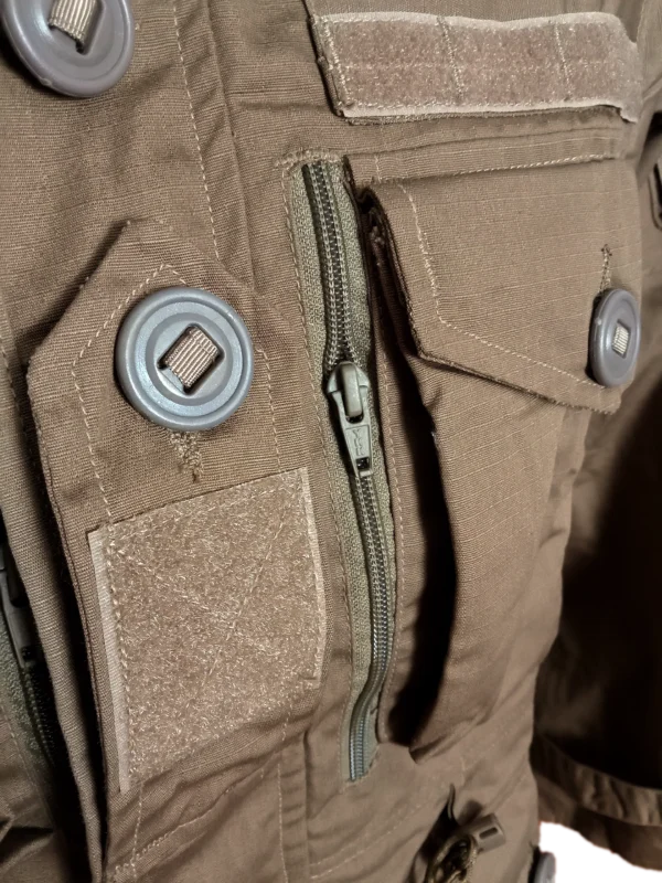 Chaqueta táctica MOLLE TAC1 de Voodoo Tactical