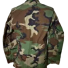 8 Chaqueta guerrera americana de camuflaje M81 woodland de la 94th Airlift Wing