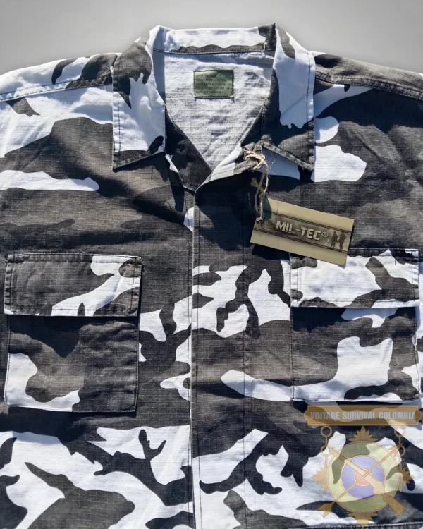 3 Chaqueta camuflada M81 Urban