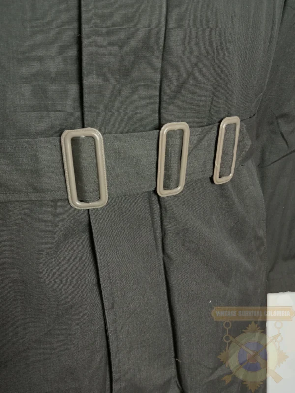 5 Parka rumana con cuello afelpado y aislante térmico removible