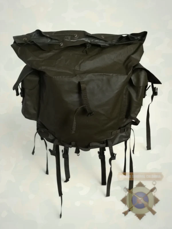 Morral impermeable suizo M.90