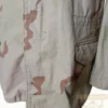 Chaqueta M-65 de camuflaje tricolor desértico de la Décima División de Infantería de Montaña.