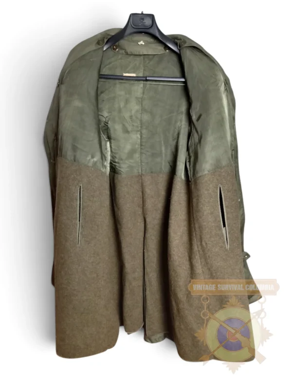 Gabán militar de 1944 para oficiales de Estados Unidos del período de la Segunda Guerra Mundial