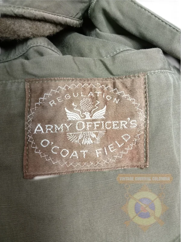Gabán militar de 1944 para oficiales de Estados Unidos del período de la Segunda Guerra Mundial
