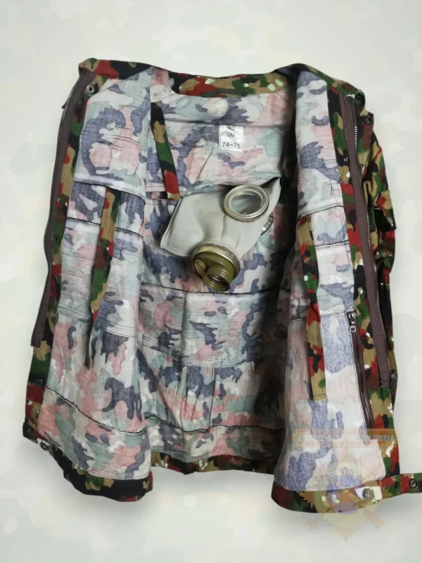 Chaqueta suiza Tarnanzug 1957
